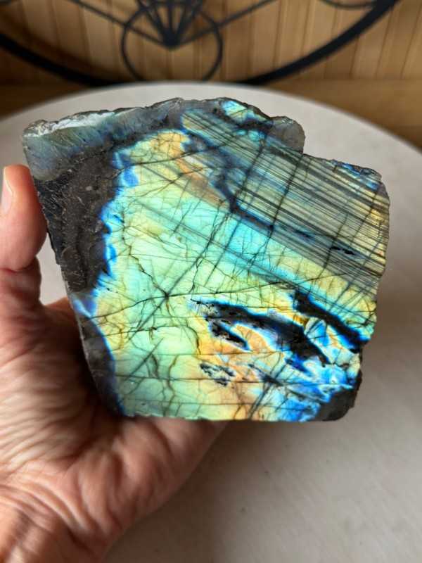 Labradorite (0.585kg)