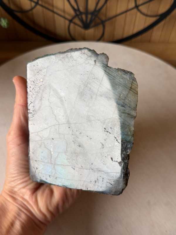 Labradorite (0.585kg)