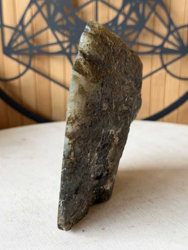 Labradorite (0.585kg)