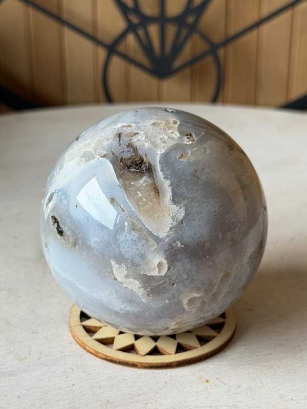Sphère en agate (0.355kg)