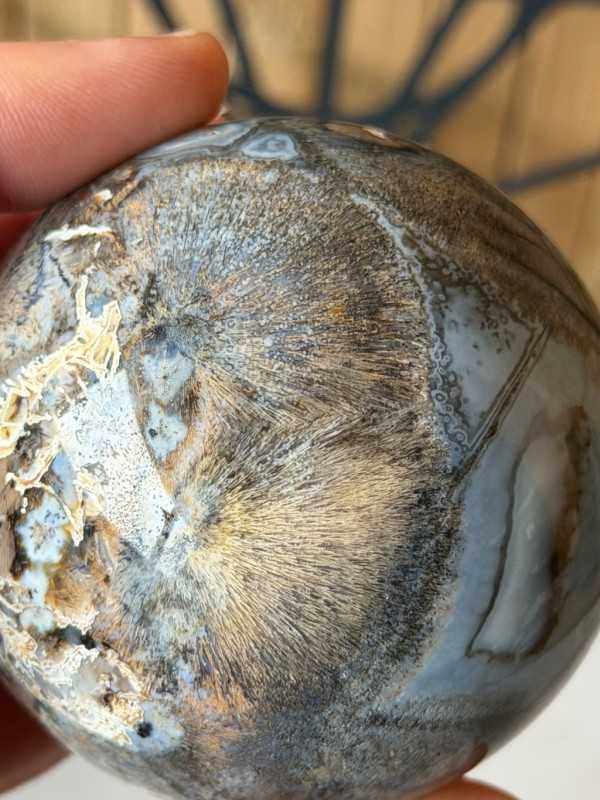 Sphère en agate (0.3kg)