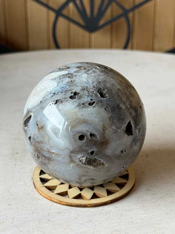 Sphère en agate (0.25kg)