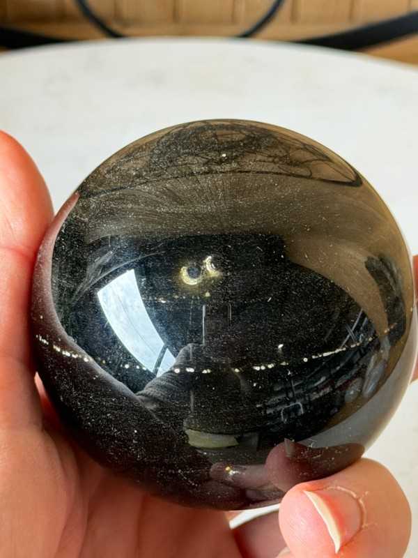 Sphère en obsidienne dorée (0.335kg)