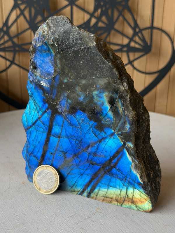 Labradorite (0.675kg)