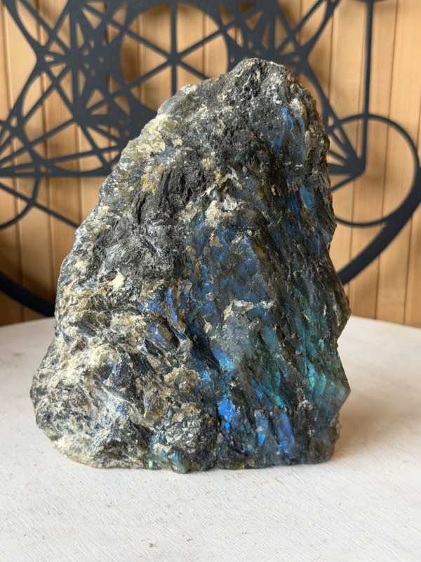 Labradorite (0.675kg)