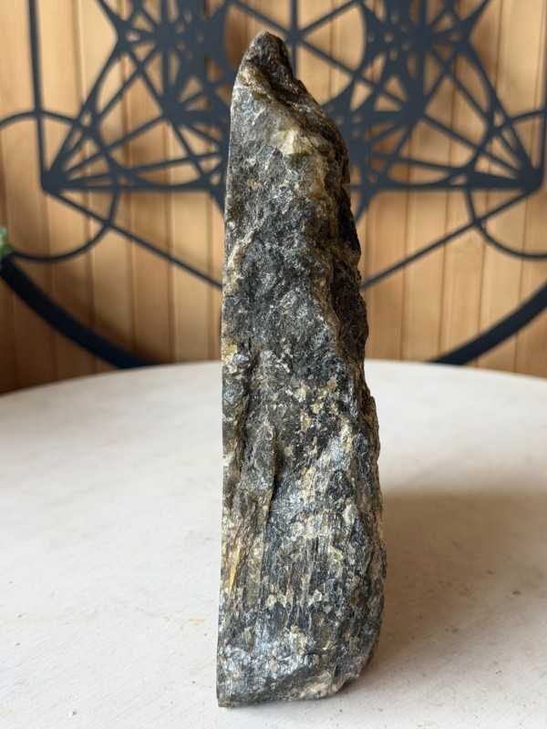 Labradorite (0.675kg)