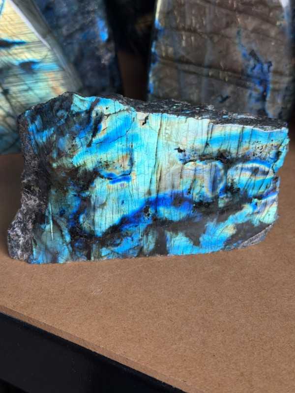 Labradorite (0.4kg)