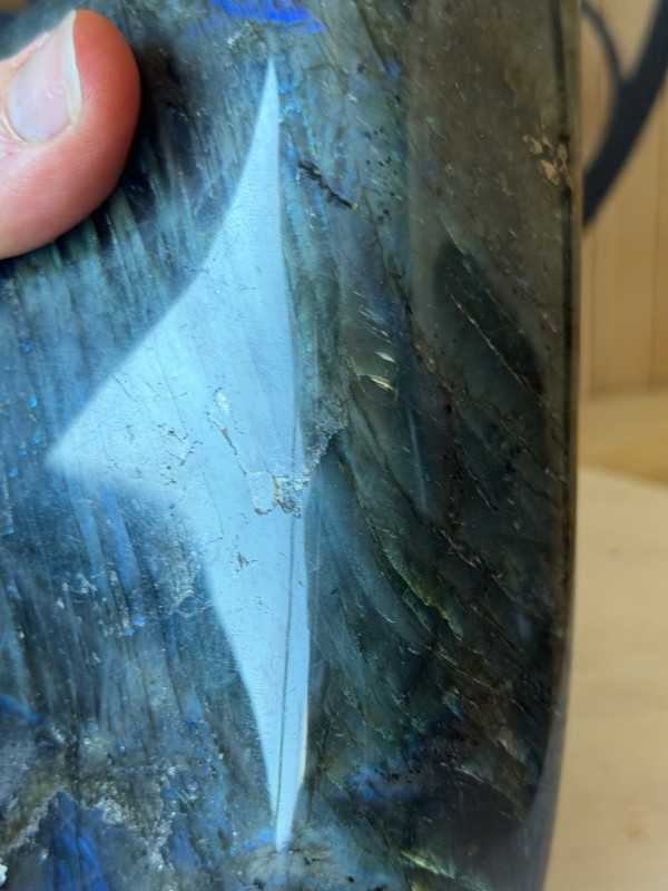 Labradorite (2.1kg)
