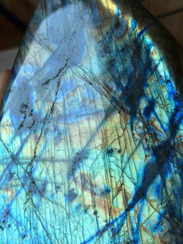Labradorite (1.545kg)