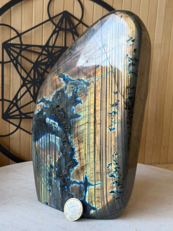Labradorite (3.1kg)