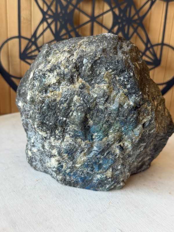 Labradorite (1.885kg)