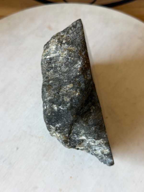Labradorite (1.885kg)