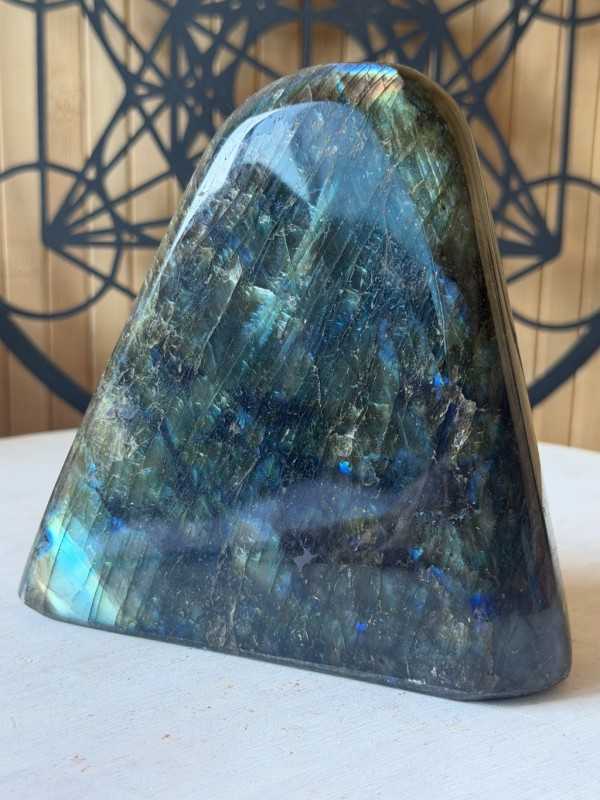 Labradorite (1.085kg)