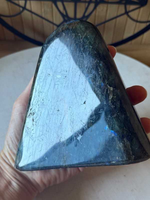 Labradorite (1.085kg)