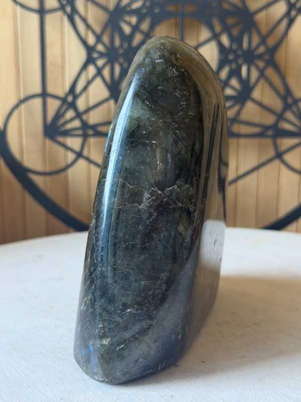 Labradorite (1.085kg)