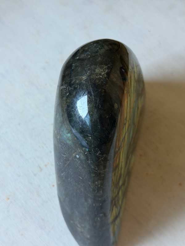 Labradorite (1.085kg)