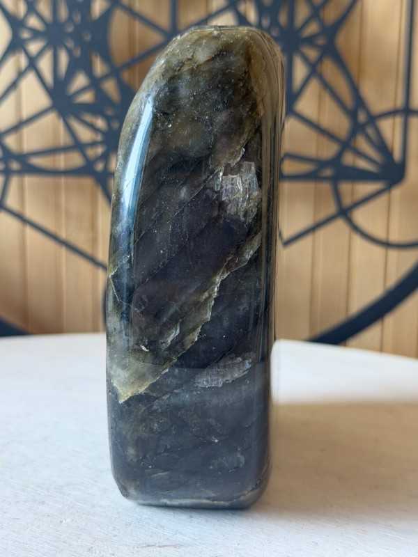 Labradorite (1.1kg)