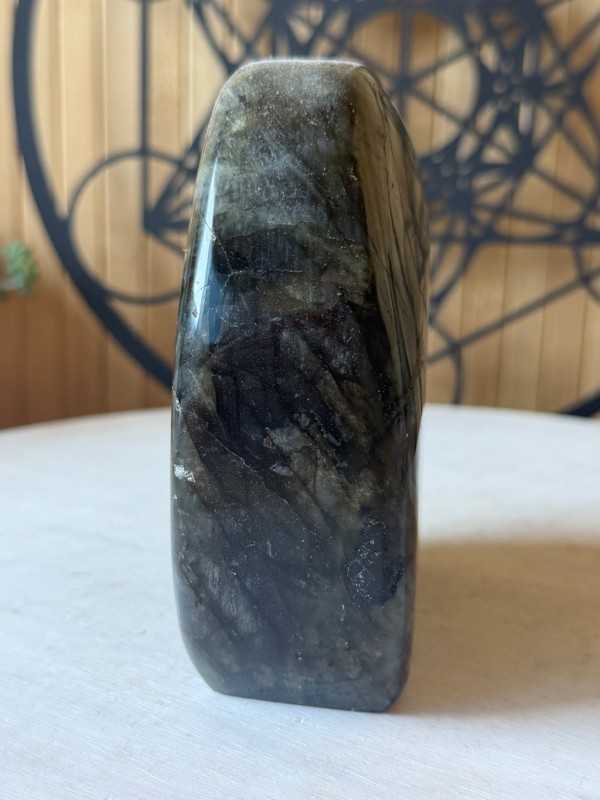 Labradorite (1.1kg)
