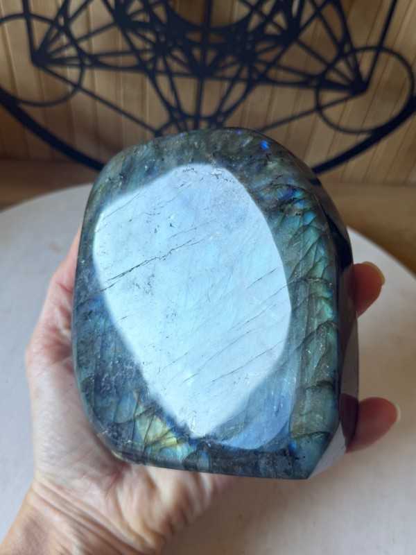 Labradorite (1.1kg)