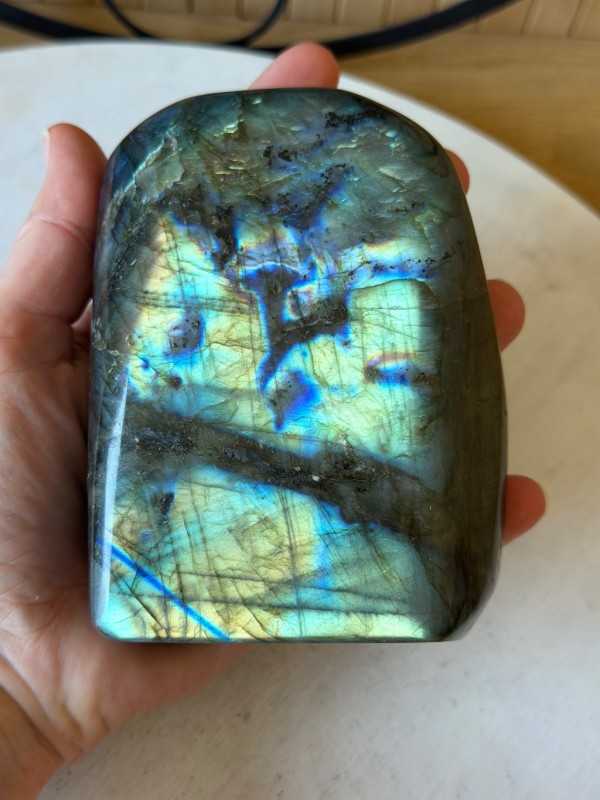 Labradorite (0.91kg)