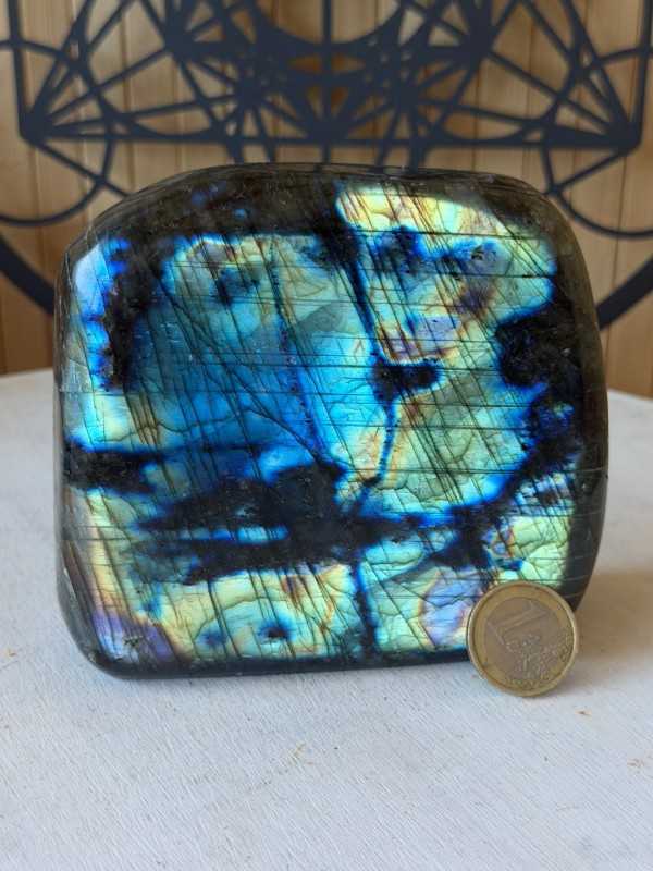 Labradorite (1.035kg)