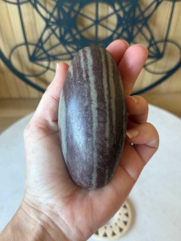Shiva lingam (0.365kg)