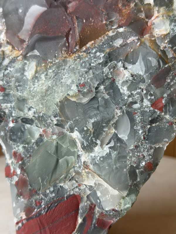 Jaspe héliotrope (2.27kg)
