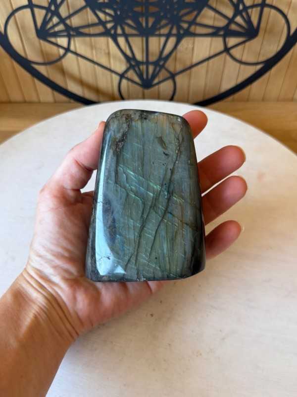 Labradorite (0.565kg)