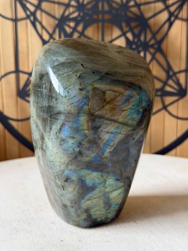 Labradorite (1.05kg)