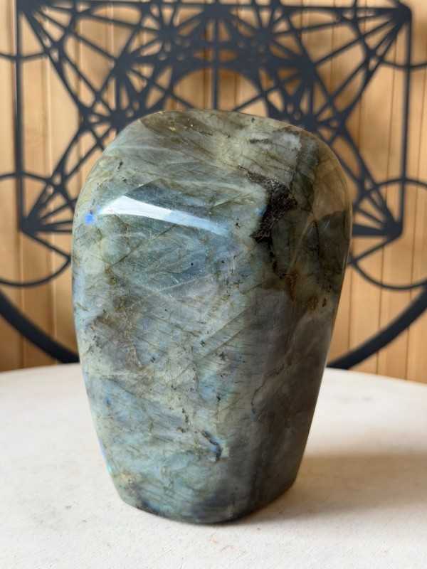 Labradorite (1.05kg)