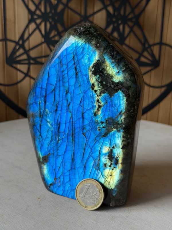 Labradorite (1.105kg)