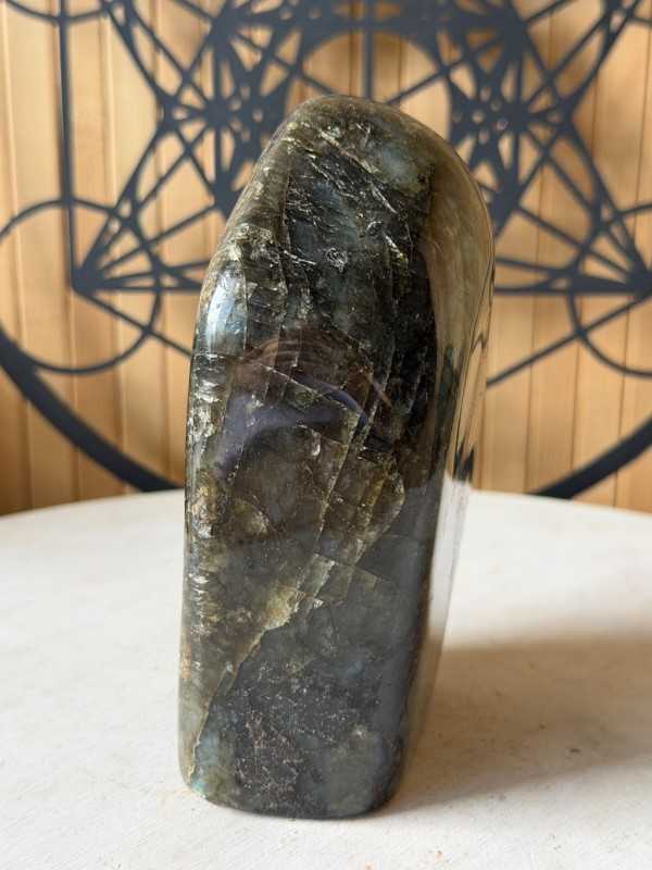 Labradorite (1.105kg)