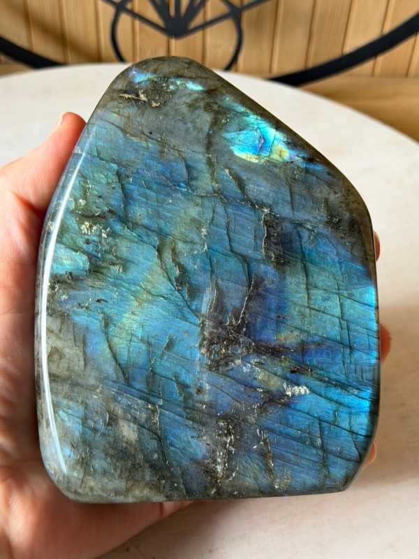 Labradorite (0.925kg)