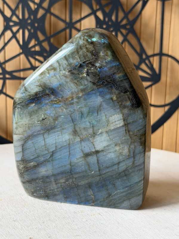 Labradorite (0.925kg)