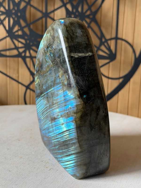 Labradorite (0.925kg)