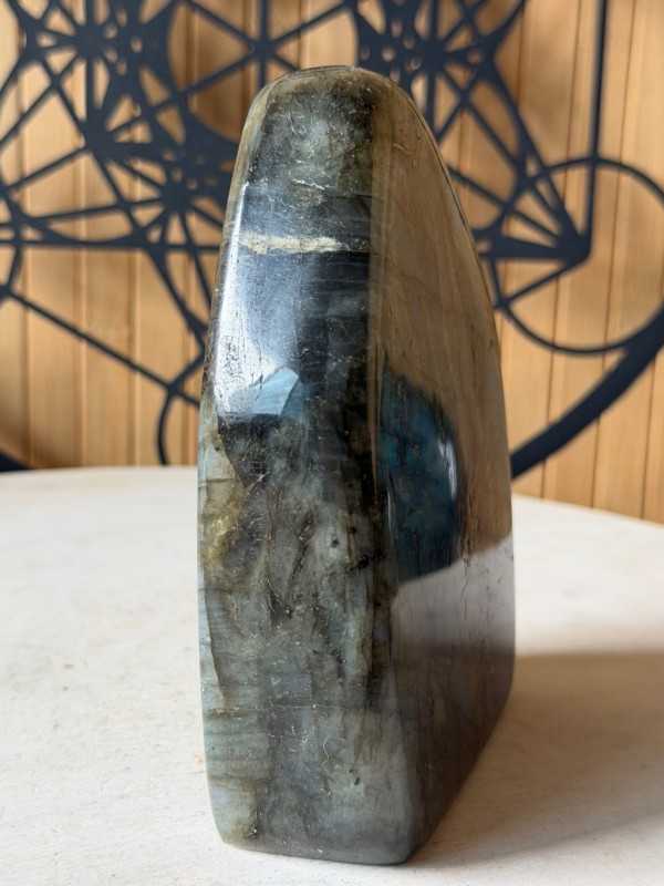 Labradorite (0.925kg)