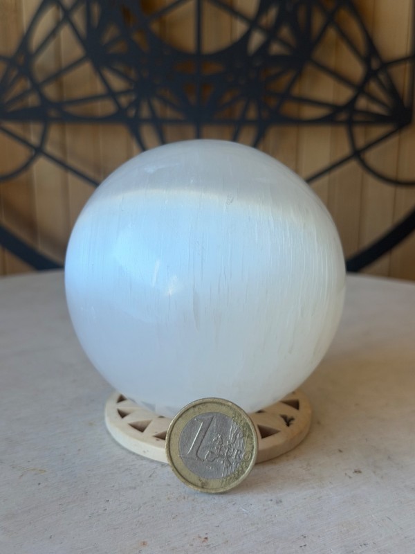 Sphère en sélénite (0.575kg)