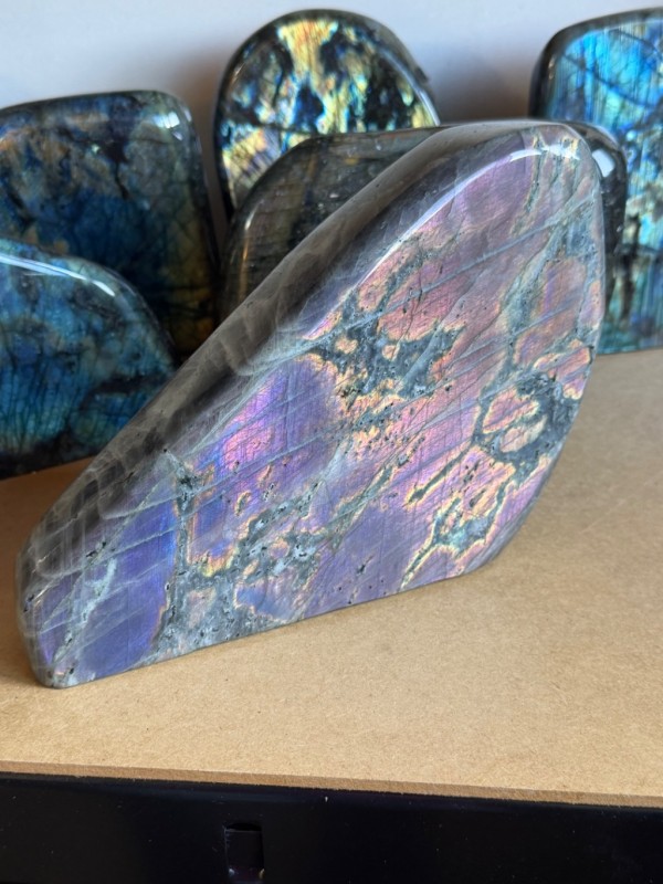 Labradorite violette (2.475kg)