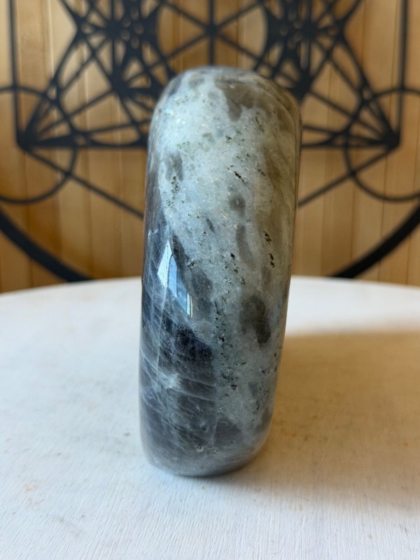 Labradorite violette (1.56kg)