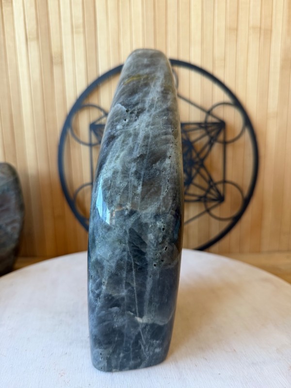 Labradorite violette (3.61kg)