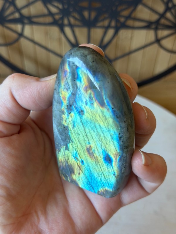 Labradorite (0.15kg)