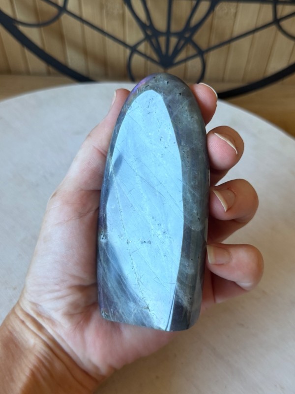 Labradorite violette (0.205kg)
