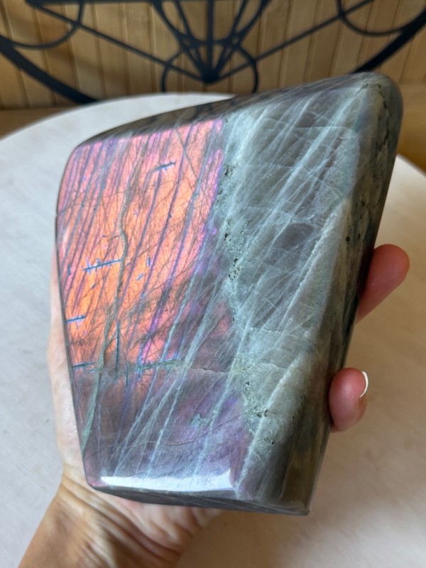 Labradorite violette (1.69kg)