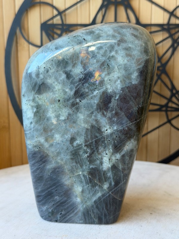 Labradorite violette (1.825kg)