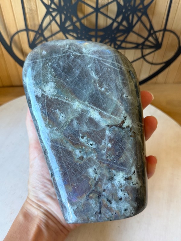 Labradorite violette (1.825kg)