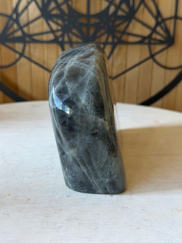 Labradorite violette (0.91kg)