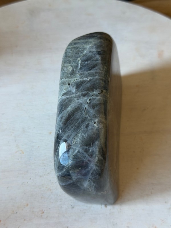 Labradorite violette (0.91kg)