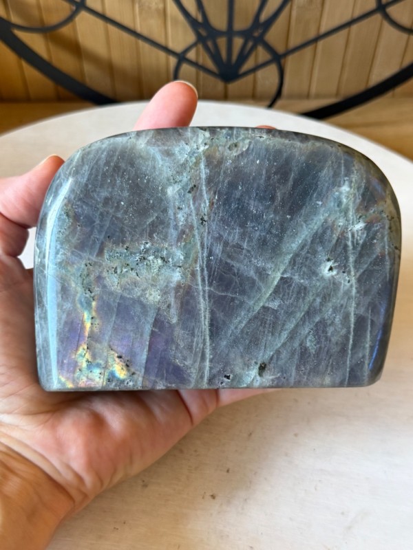 Labradorite violette (0.91kg)