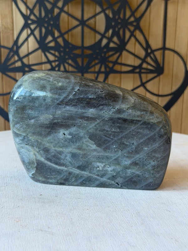 Labradorite violette (0.715kg)
