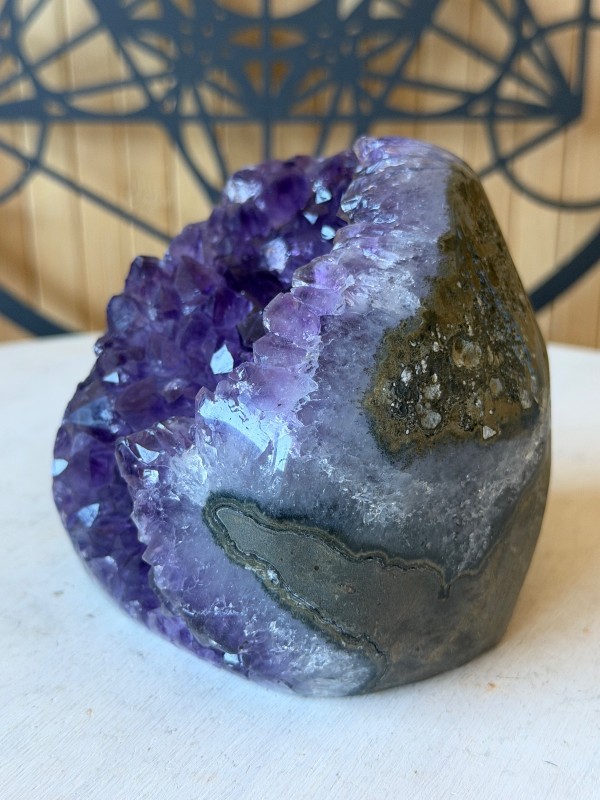 Géode d’ Amethyste (0.875kg)